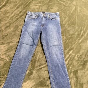 Just Black Women's Straight-Leg Jeans in Light Blue Wash